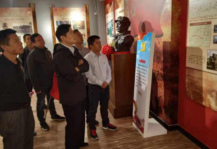 湖南精城特种陶瓷有限公司党支部发展“不忘初心、服膺使命”主题党日活动